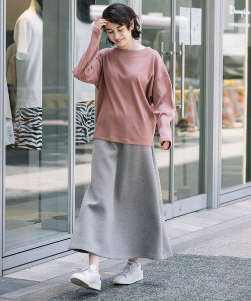 Munich(ミューニック)の「ハイテンションサーキュラーリブ ラウンドネックプルオーバー(セットアップ可)(Tシャツ/カットソー・レディース・ベージュ/ダークグレー/スモークピンク・FREE)」の21枚目の写真