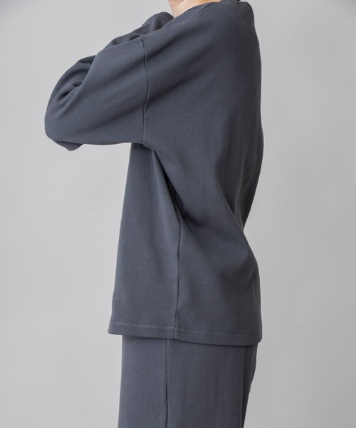 Munich(ミューニック)の「ハイテンションサーキュラーリブ ラウンドネックプルオーバー(セットアップ可)(Tシャツ/カットソー・レディース・ベージュ/ダークグレー/スモークピンク・FREE)」の19枚目の写真