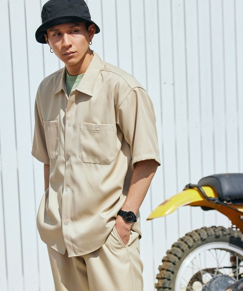 BARK MANHATTAN（バークマンハッタン）の「【セットアップ】スタプレオーバーサイズ半袖ワークシャツ レギュラカラー＆ワイドテーパードイージーパンツ（セットアップ・メンズ・ベージュ/ベージュ系その他/ブラック/カーキ/ネイビー/ブルー系その他/ブラウン・M/L）」の4枚目の写真
