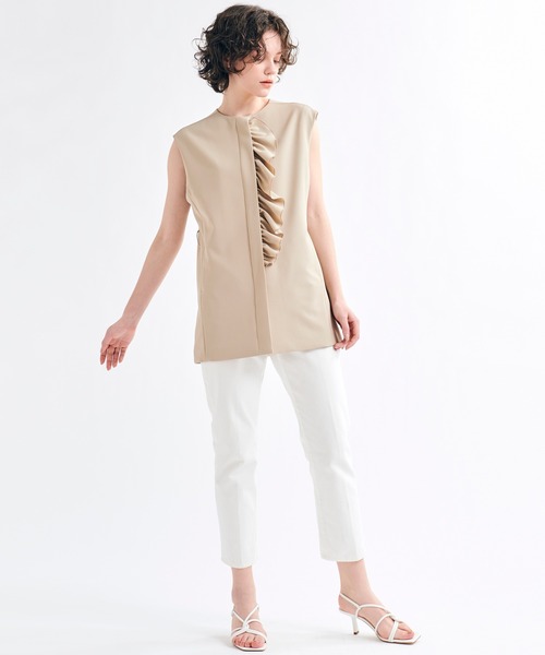 LANVIN en Bleu（ランバンオンブルー）の「フロントフリルノー