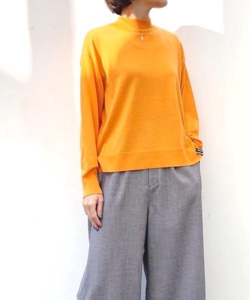 mintdesigns(ミントデザインズ)の「MOCK NECK KNIT / モックネックニット(ニット/セーター・レディース・チャコールグレー/オレンジ/ボルドー・2)」の4枚目の写真