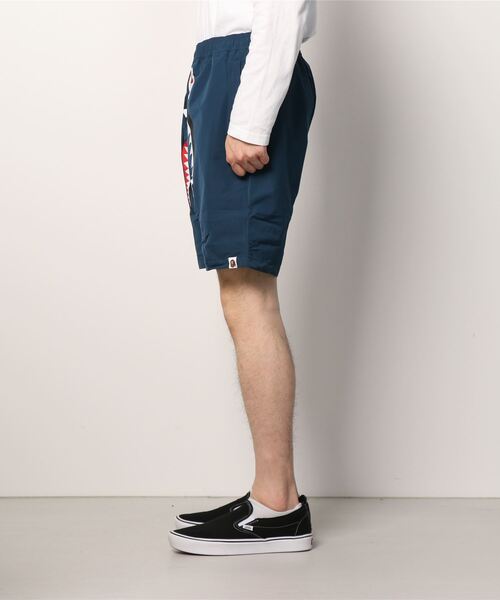 A BATHING APE（アベイシングエイプ）の「SHARK BEACH SHORTS M（水着・メンズ・ブラック/パープル/ネイビー・SMALL/MEDIUM/LARGE/X-LARGE/XX-LARGE）」の10枚目の写真