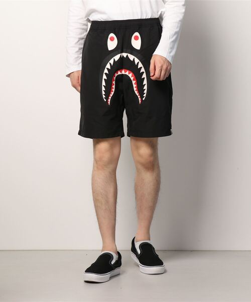 A BATHING APE（アベイシングエイプ）の「SHARK BEACH SHORTS M（水着・メンズ・ブラック/パープル/ネイビー・SMALL/MEDIUM/LARGE/X-LARGE/XX-LARGE）」の6枚目の写真
