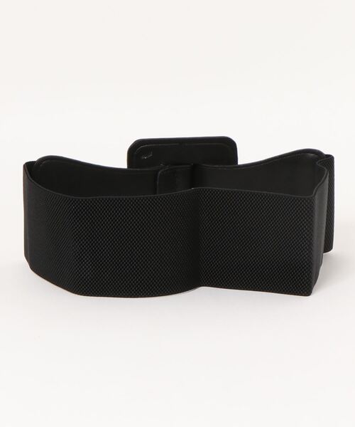 SPINNS（スピンズ）の「スクエアバックル フェイクレザー太ベルト（ベルト・レディース・ブラック・ONESIZE）」の2枚目の写真