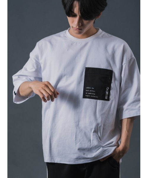 REGIEVO(レジエボ)の「REGIEVO ポケットつきドロップショルダーTシャツ(Tシャツ/カットソー・メンズ・ブラック/ホワイト・M/L)」の11枚目の写真