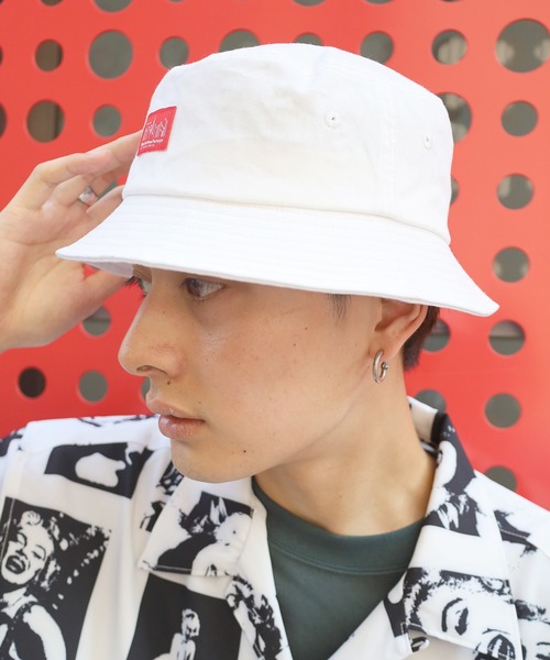 Manhattan Portage（マンハッタンポーテージ）の「【Manhattan Portage / マンハッタン ポーテージ】ロゴデザインバケットハット（ハット・メンズ・ホワイト/ブラック/ベージュ/ブラック系その他/ホワイト系その他・ONESIZE）」の2枚目の写真