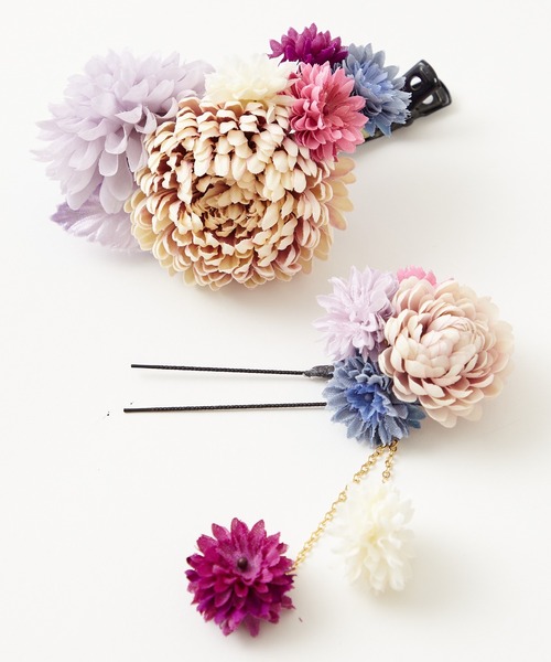 ふりふ(フリフ)の「ぽんぽん菊Uピン(和装小物・レディース・パープル/オフホワイト/ピンク・FREE)」の3枚目の写真