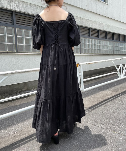 Chico(チコ)の「シャーリング2wayティアードワンピース(ワンピース・レディース・ピンク/ホワイト/パープル/ブラック・FREE)」の9枚目の写真