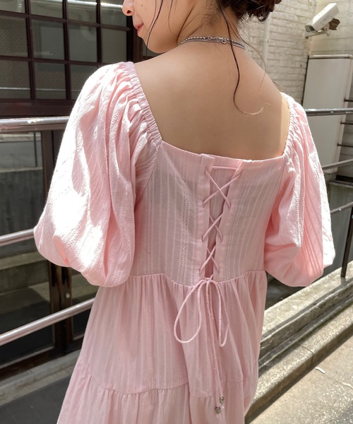 Chico(チコ)の「シャーリング2wayティアードワンピース(ワンピース・レディース・ピンク/ホワイト/パープル/ブラック・FREE)」の22枚目の写真