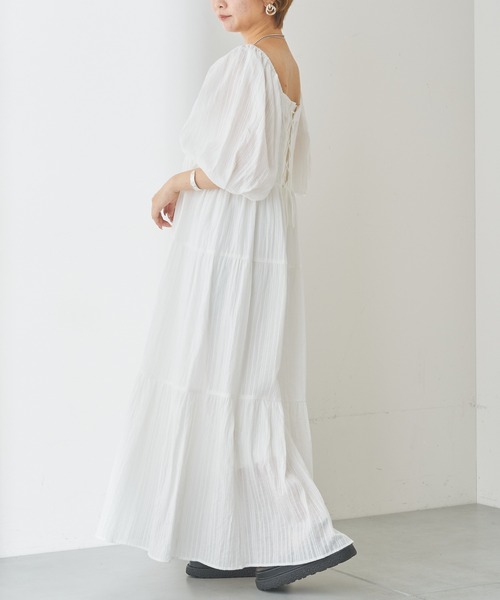 Chico(チコ)の「シャーリング2wayティアードワンピース(ワンピース・レディース・ピンク/ホワイト/パープル/ブラック・FREE)」の6枚目の写真