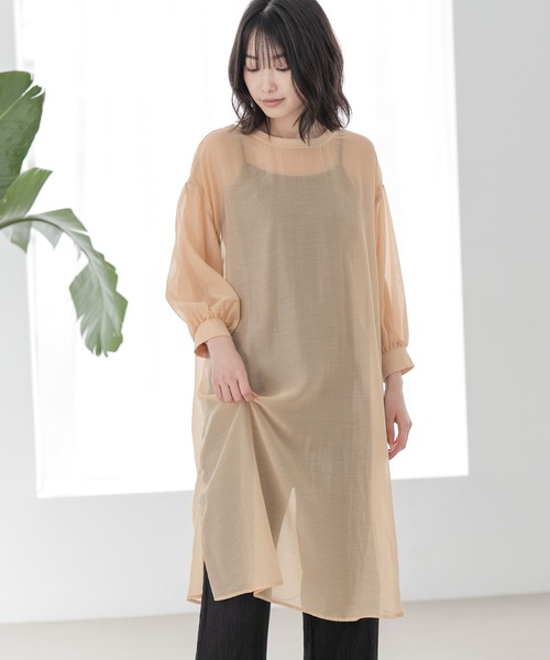 LAKOLE(ラコレ)の「シアーワッシャーパフチュニック(チュニック・レディース・ブラック/ベージュ/ロイヤルブルー・SMALL/MEDIUM)」の1枚目の写真