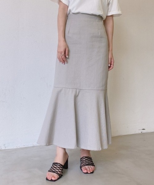 VANNIE U(ヴァニーユー)の「デニムマーメイドスカート(スカート・レディース・ライトブルー/ブルー/アイボリー・FREE)」の14枚目の写真