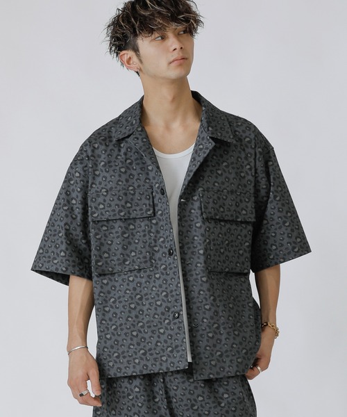 ADMIX/ATELIER SAB MEN（アドミックスアトリエサブメン）の「【Lounge wear】コットンツイル オーバーサイズ CPO シャツブルゾン（シャツ/ブラウス・メンズ・オフホワイト/ホワイト系その他/ブラック/ブラック系その他/チャコールグレー/グレー系その他/ベージュ/ネイビー/ブルー系その他/グレイッシュブルー/レオパード・48/50）」の7枚目の写真