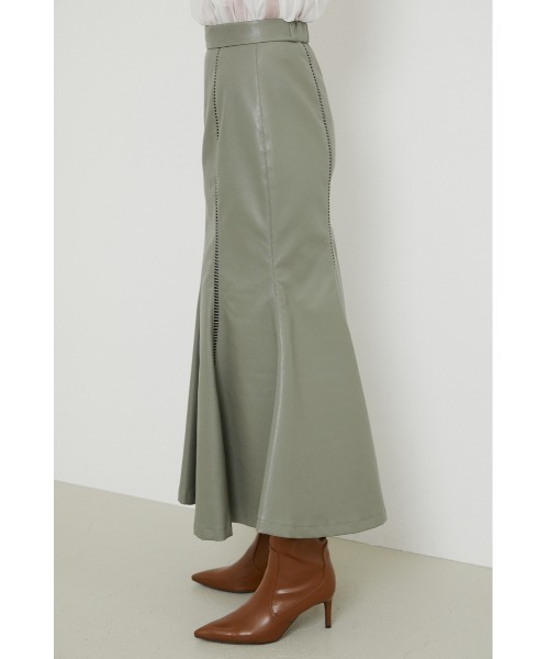 rienda（リエンダ）の「フェイクレザーマーメイドヘムスカート（スカート・レディース・ブラック/グリーン/キャメル・SMALL/MEDIUM）」の13枚目の写真