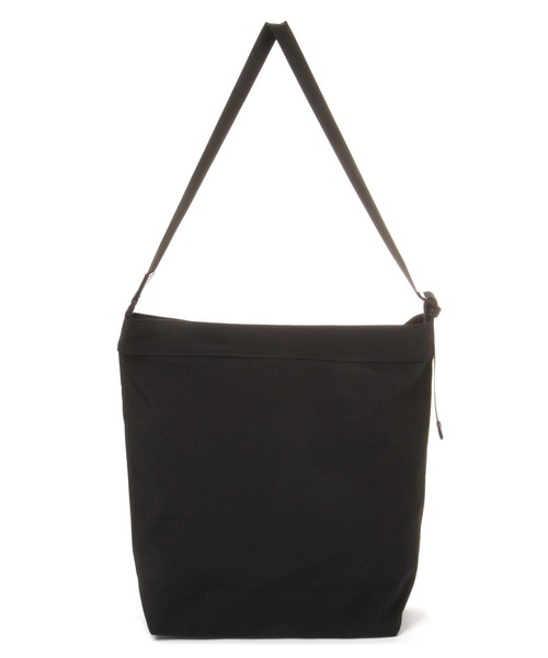 LAKOLE（ラコレ）の「フロントポケットワンショルダーバッグ / 954533（ショルダーバッグ・メンズ・ブラック/ベージュ・FREE）」の8枚目の写真