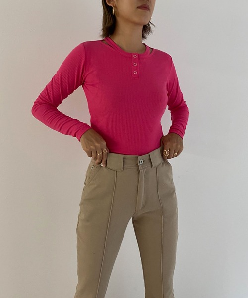 Avvenente（アベネンテ）の「【Avvenente】ヘンリーネックロングTシャツ（Tシャツ/カットソー・レディース・ブラック/ベージュ/ピンク・M）」の17枚目の写真