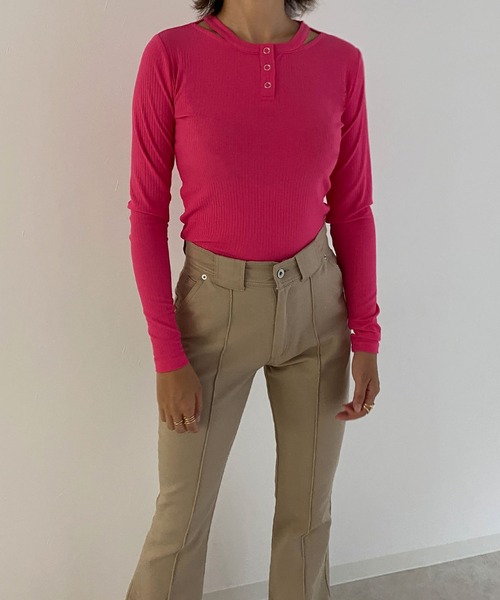 Avvenente（アベネンテ）の「【Avvenente】ヘンリーネックロングTシャツ（Tシャツ/カットソー・レディース・ブラック/ベージュ/ピンク・M）」の16枚目の写真