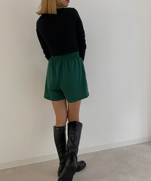 Avvenente（アベネンテ）の「【Avvenente】ヘンリーネックロングTシャツ（Tシャツ/カットソー・レディース・ブラック/ベージュ/ピンク・M）」の13枚目の写真