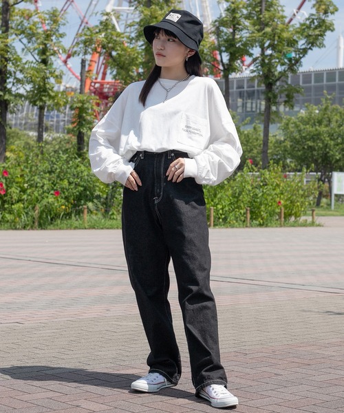 PairPair(ペアペア)の「ポケット刺繍ロンT(ユニセックス)(Tシャツ/カットソー・メンズ・オフホワイト/ブラウン/スミクロ・FREE)」の4枚目の写真