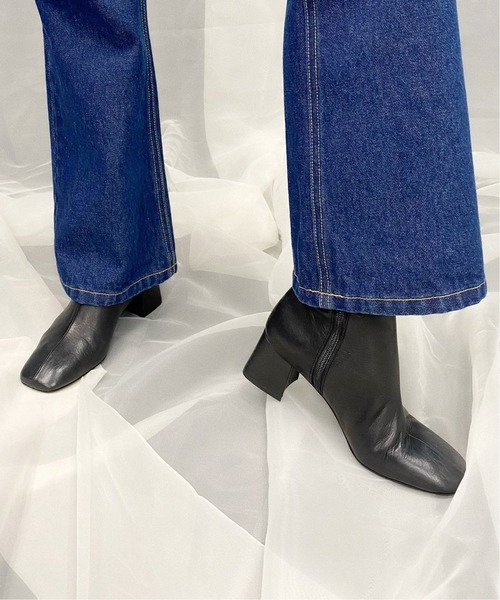 Charles Chaton（シャルルシャトン）の「CHARLES CHATON クラシックショートブーツ（ブーツ・レディース・ブラック/ブラウン・38/36/37）」の16枚目の写真