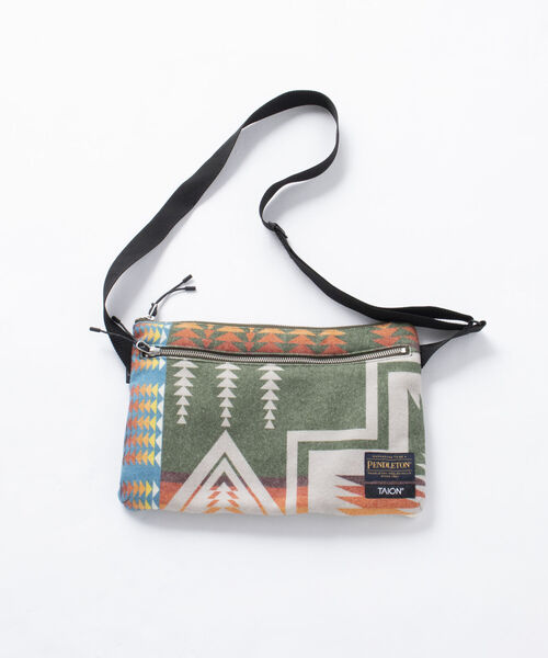 PENDLETON（ペンドルトン）の「【TAION】×【PENDLETON】アシメトリーサコッシュ #PDT-TON-213004（ショルダーバッグ・メンズ・ホワイト系4/ブラック系4/ベージュ系3/グリーン系3/ネイビー系3/レッド系3・FREE）」の15枚目の写真