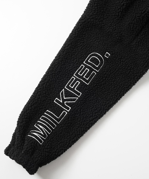 MILKFED.(ミルクフェド)の「SLEEVE LOGO HOODED JACKET(ブルゾン・レディース・ホワイト/ベージュ/レッド/ブラック/ライトグリーン・M/S)」の20枚目の写真