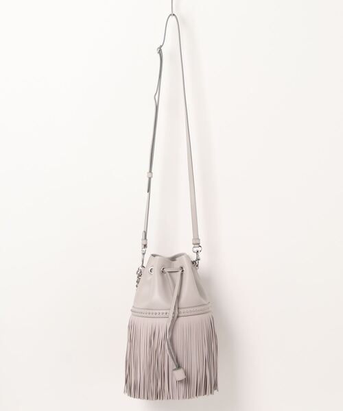 J&M Davidson(ジェイアンドエムデヴィッドソン)の「ジェイ&エム デヴィッドソン フリンジ カーニバル ショルダーバッグ J&M DAVIDSON 2WAY MEDIUM FRINGE CARNIVAL BAG(ショルダーバッグ・レディース・ブラック/グレー系その他/ホワイト/ライトグレー/ブラウン系2・FREE)」の4枚目の写真