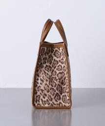 A VACATION（アヴァケーション）の「＜A VACATION（ア ヴァ