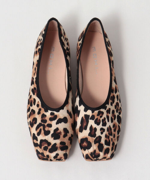 セール Mohi モヒ ファブリックレオパードフラットシューズ ローファー Mohi モヒ のファッション クーポンあり の