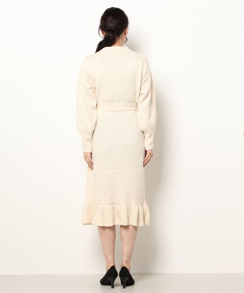 White Collection（ホワイトコレクション）の「2021AW フリル裾ボリューム袖ハイネックニットワンピース（ワンピース・レディース・ブラック/オフホワイト/モカ/アイボリー/ベージュ・FREE）」の19枚目の写真