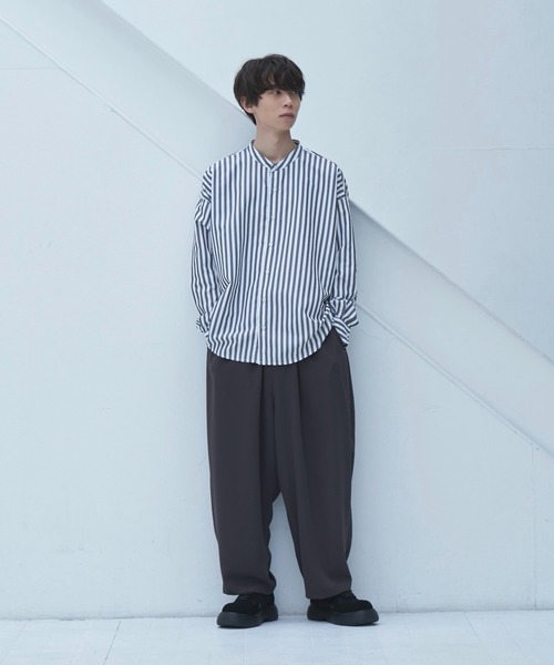 neez.(ニーズ)の「loose band collar stripe shirt-ルーズバンドカラーストライプシャツ(シャツ/ブラウス・メンズ・ブラック/ネイビー・SMALL/MEDIUM/LARGE)」の17枚目の写真
