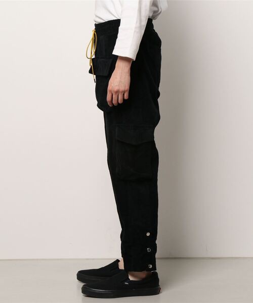 mnml(ミニマル)の「mnml/ミニマル/コーデュロイスナップカーゴパンツ/CorduroySnapCargoPants(21ML-AW593P)(カーゴパンツ・メンズ・ブラック/オリーブ・SMALL/MEDIUM/LARGE/X-LARGE)」の20枚目の写真
