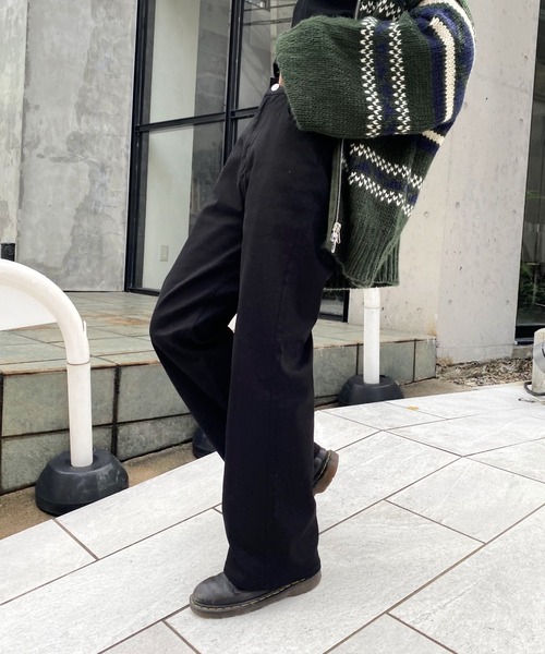 WHO'S WHO gallery（フーズフーギャラリー）の「PTNツイルストレートパンツ（その他パンツ・レディース・ブラック/ネイビー/レッド/ブルー/グリーン・FREE）」の2枚目の写真