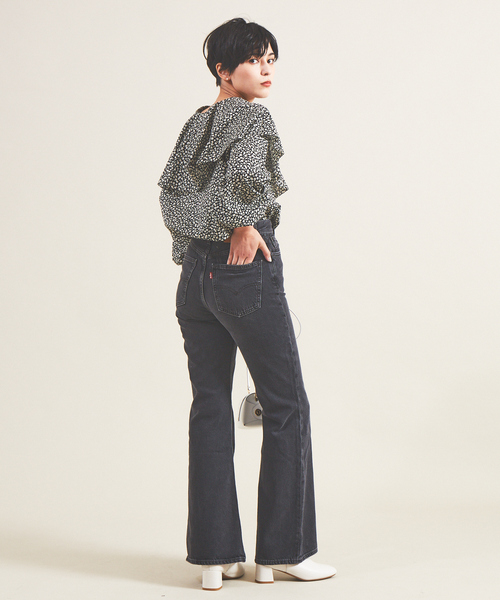 Levi's（リーバイス）の「【LEVI'S】70S HIGH FLARE（デニムパンツ・レディース・ブラック・25/26/27）」の8枚目の写真