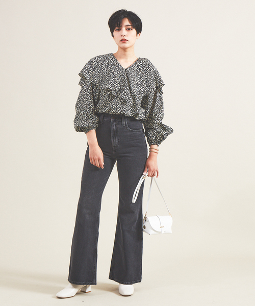 Levi's（リーバイス）の「【LEVI'S】70S HIGH FLARE（デニムパンツ・レディース・ブラック・25/26/27）」の7枚目の写真