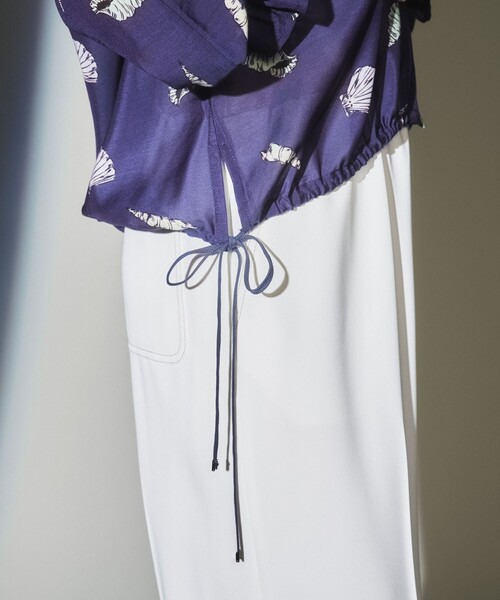 GRACE CLASS（グレースクラス）の「シェルモチーフフーディー（カーディガン/ボレロ・レディース・ネイビー・36）」の19枚目の写真