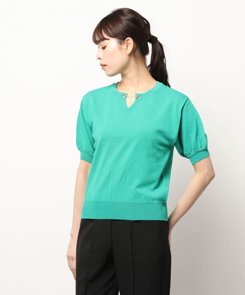 INTERPLANET(インタープラネット)の「天竺ハトメチェーンプルオーバー(ニット/セーター・レディース・ネイビー/グリーン/グレイッシュベージュ・FREE)」の9枚目の写真