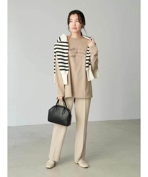 earth music&ecology（アースミュージックアンドエコロジー）の「ヨーク切り替ロゴロンＴ*（Tシャツ/カットソー・レディース・チャコールグレー/オフホワイト/グレイッシュベージュ・FREE）」の5枚目の写真