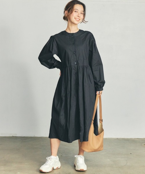 toucher du brise(トゥシェドブリーズ)の「【着回し力抜群】ロングシャツワンピース(ワンピース・レディース・ブラック/ベージュ/オフホワイト・M)」の3枚目の写真