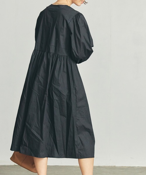 toucher du brise(トゥシェドブリーズ)の「【着回し力抜群】ロングシャツワンピース(ワンピース・レディース・ブラック/ベージュ/オフホワイト・M)」の10枚目の写真