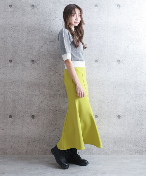 clear（クリア）の「五分袖ヘリンボーンニットトップス（ニット/セーター・レディース・ブラック/ネイビー/グリーン/マスタード・F）」の9枚目の写真