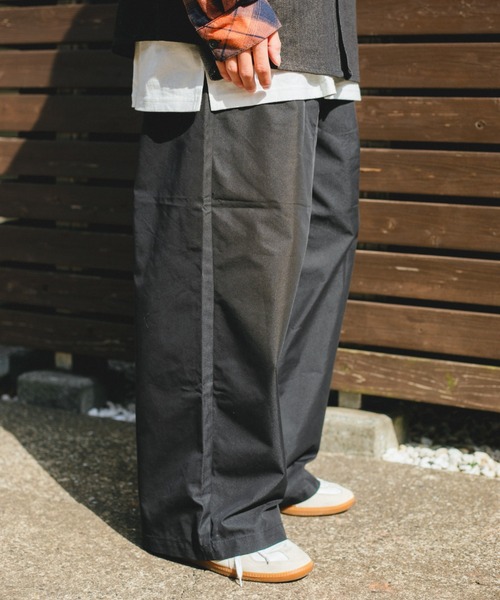 BROKEN BASE(ブロークンベース)の「ツイルコットンワイドパンツ(その他パンツ・メンズ・ブラック/カーキ・SMALL/MEDIUM/LARGE)」の6枚目の写真