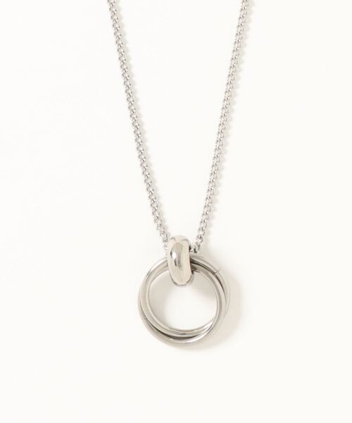 Fun & Daily（ファンアンドデイリー）の「ツインリングクロスネックレス（ネックレス・メンズ・シルバー・FREE）」の4枚目の写真