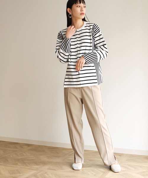 vingtrois（バントロア）の「【vingtrois】カットソーライクダンボールニットワイドボーダー切り替えカーディガン（カーディガン/ボレロ・レディース・ブラック/オフホワイト/ブルー/ミント・M）」の10枚目の写真