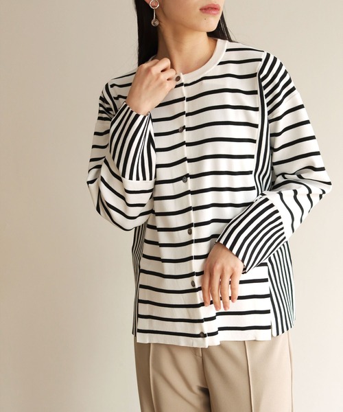 vingtrois（バントロア）の「【vingtrois】カットソーライクダンボールニットワイドボーダー切り替えカーディガン（カーディガン/ボレロ・レディース・ブラック/オフホワイト/ブルー/ミント・M）」の13枚目の写真