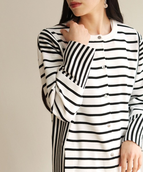 vingtrois（バントロア）の「【vingtrois】カットソーライクダンボールニットワイドボーダー切り替えカーディガン（カーディガン/ボレロ・レディース・ブラック/オフホワイト/ブルー/ミント・M）」の7枚目の写真