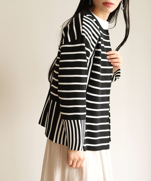 vingtrois（バントロア）の「【vingtrois】カットソーライクダンボールニットワイドボーダー切り替えカーディガン（カーディガン/ボレロ・レディース・ブラック/オフホワイト/ブルー/ミント・M）」の22枚目の写真