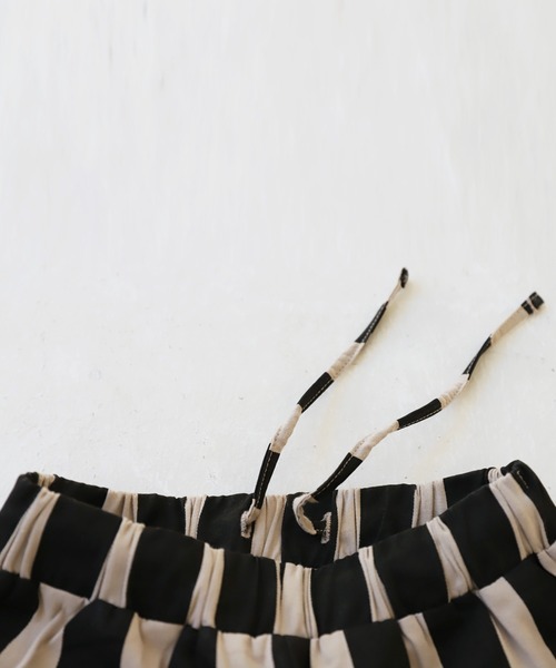 antiqua(アンティカ)の「綿100%太ストライプバルーンパンツ(その他パンツ・キッズ・ブラック・6/5/4/3)」の18枚目の写真