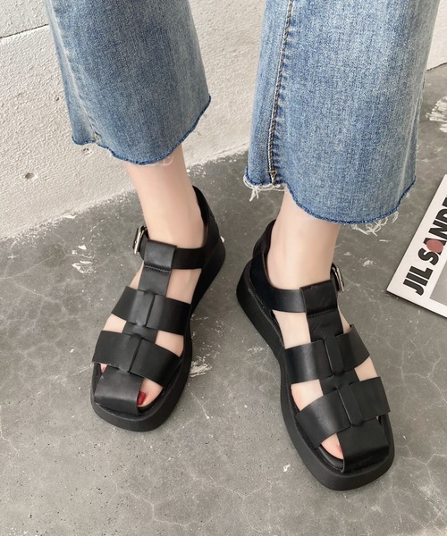 Shoes in Closet（シューズインクローゼット）の「厚底プラットフォーム スクエアトゥ グルカサンダル 8449（サンダル・レディース・ホワイト/ブラック・4L/3L/LL/L/M/S/XS）」の18枚目の写真