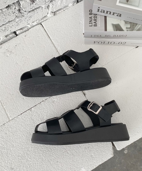 Shoes in Closet（シューズインクローゼット）の「厚底プラットフォーム スクエアトゥ グルカサンダル 8449（サンダル・レディース・ホワイト/ブラック・4L/3L/LL/L/M/S/XS）」の14枚目の写真